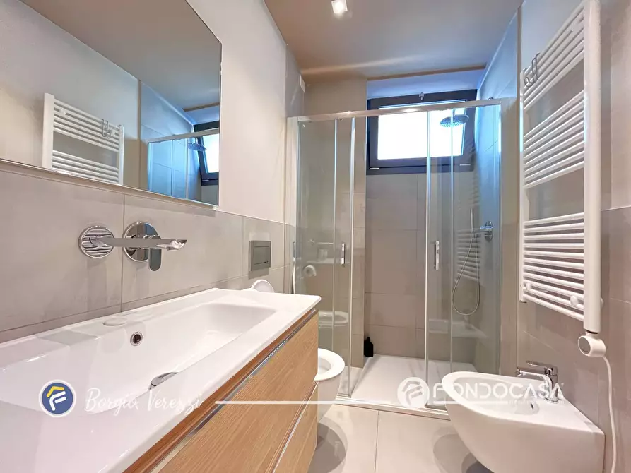 Immagine 15 di Appartamento in vendita  in Piazza Marconi a Borgio Verezzi