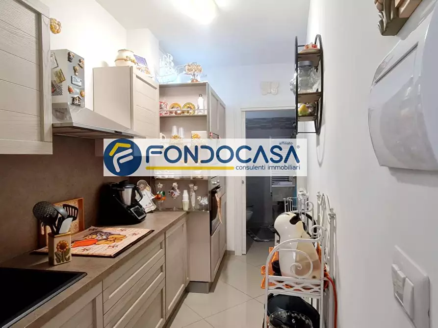Immagine 23 di Casa indipendente in vendita  in Via del Lavoro 8 a Brindisi