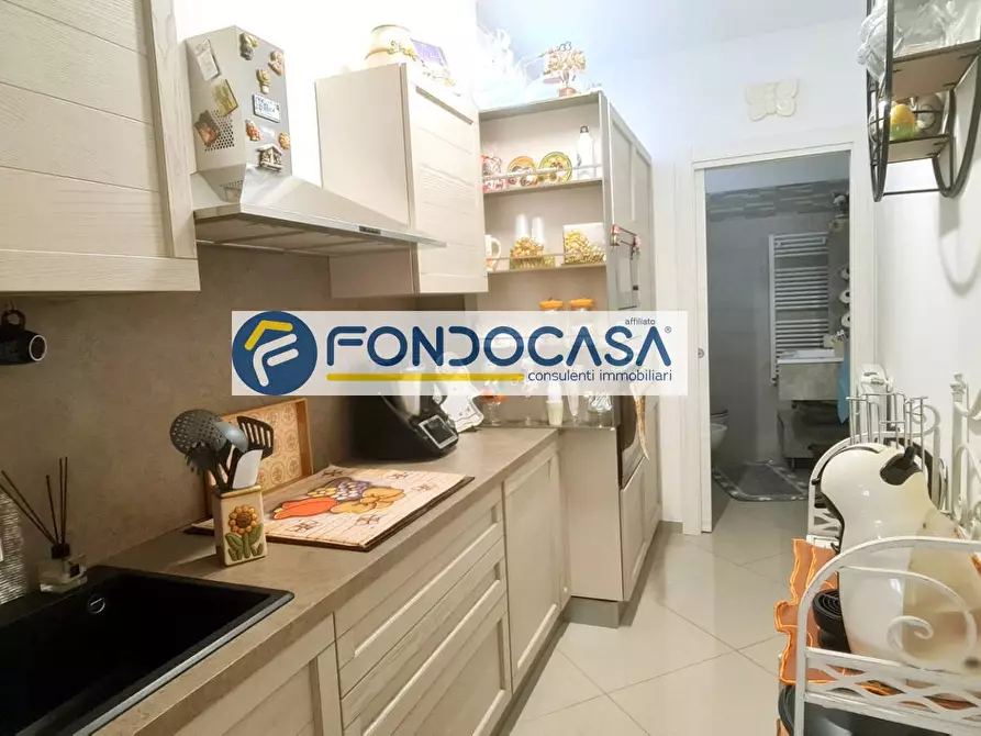 Immagine 24 di Casa indipendente in vendita  in Via del Lavoro 8 a Brindisi