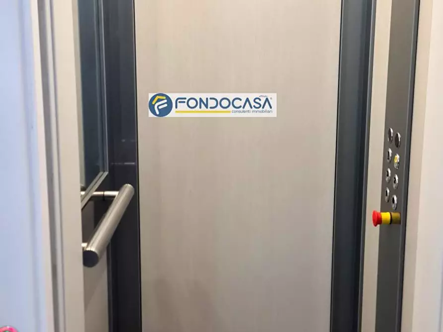 Immagine 65 di Casa indipendente in vendita  in Via del Lavoro 8 a Brindisi