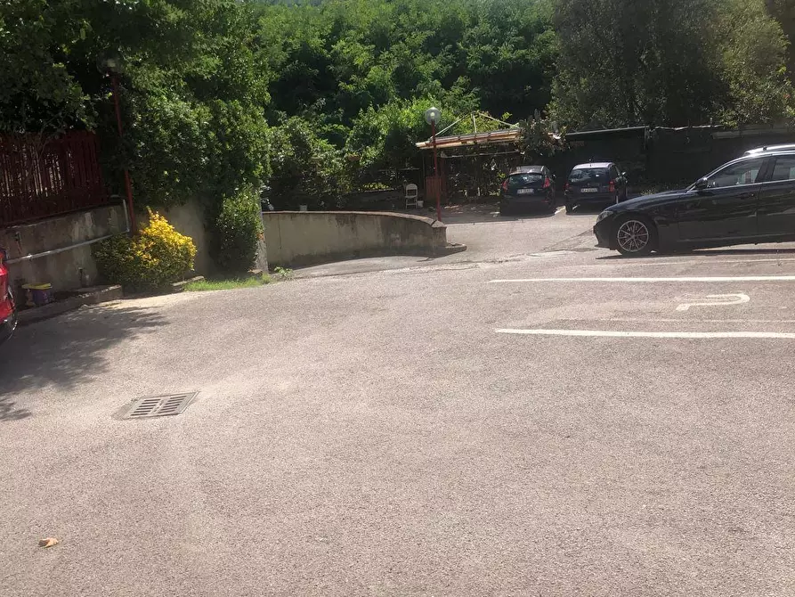 Immagine 14 di Appartamento in vendita  in via tommaso san  severino 53 a Baronissi