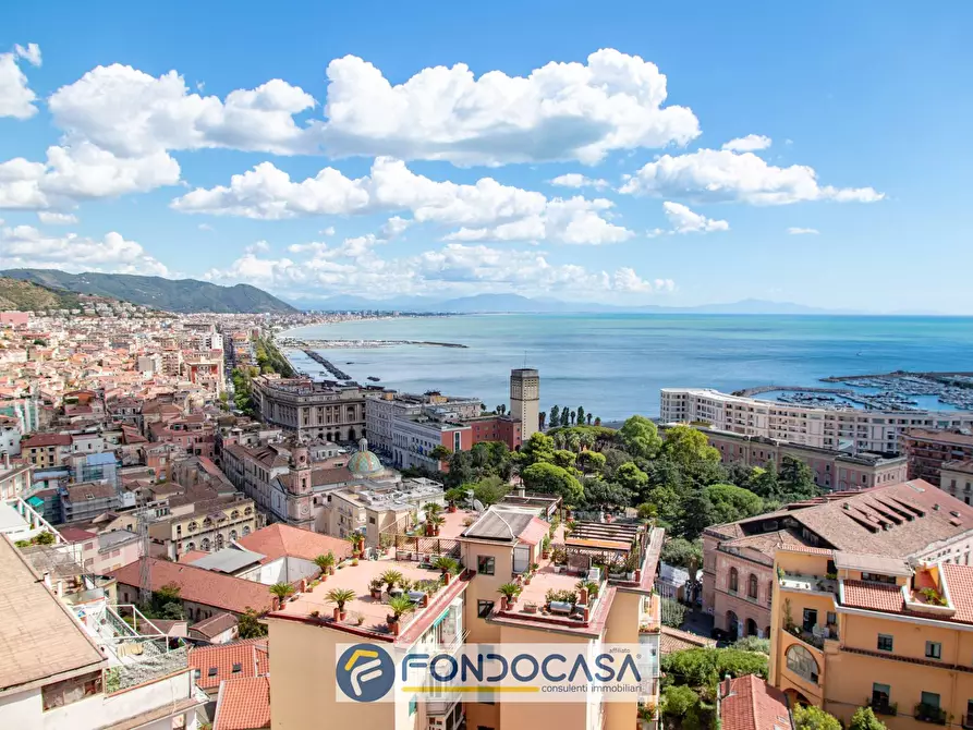 Immagine 2 di Appartamento in vendita  in Via Spinosa 12 a Salerno