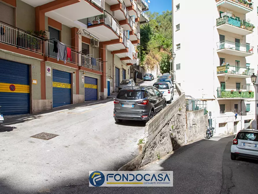 Immagine 16 di Appartamento in vendita  in Via Spinosa 12 a Salerno