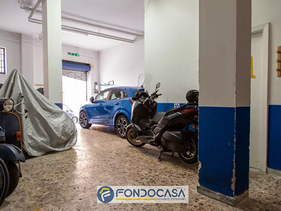 Immagine 18 di Appartamento in vendita  in Via Spinosa 12 a Salerno