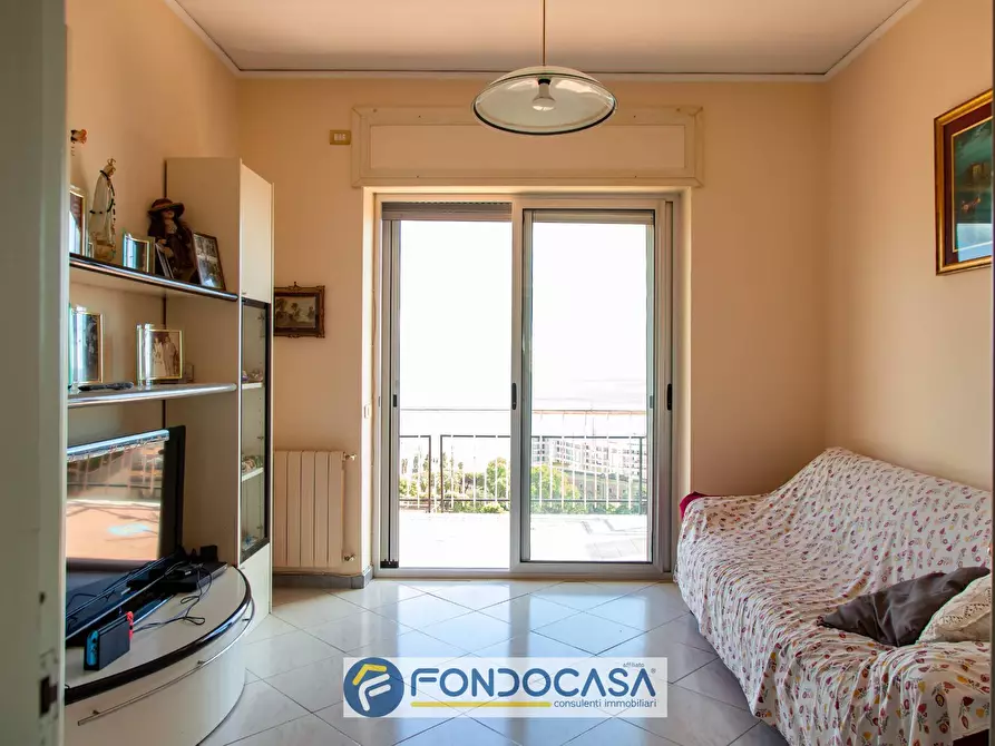 Immagine 11 di Appartamento in vendita  in Via Spinosa 12 a Salerno