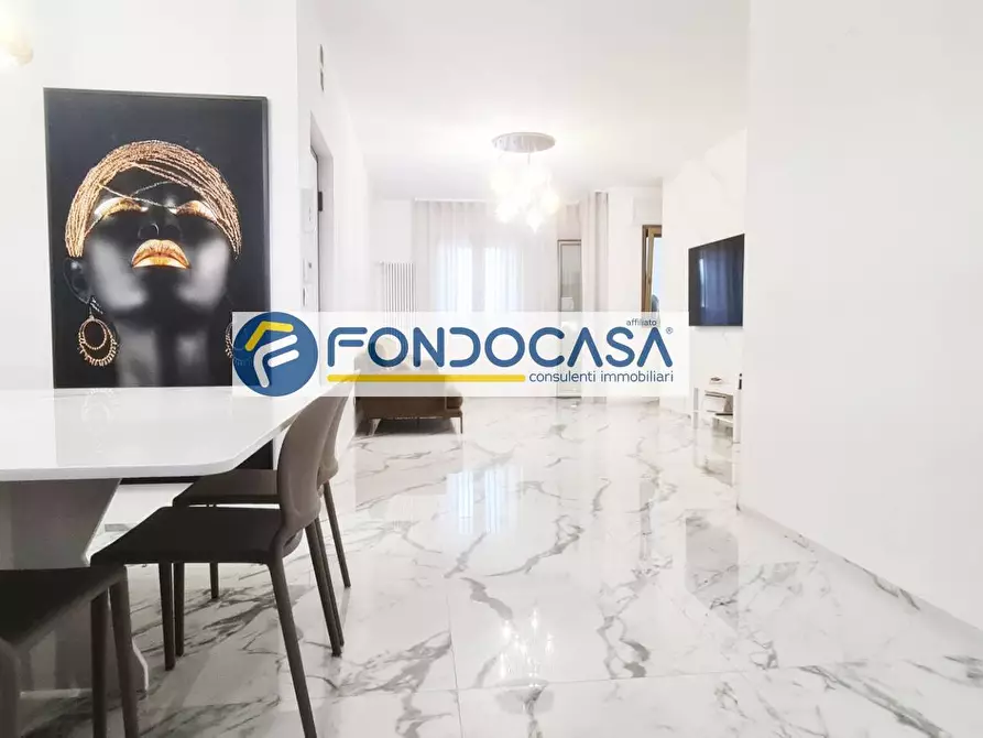 Immagine 11 di Appartamento in vendita  in Via del lavoro 15 a Brindisi