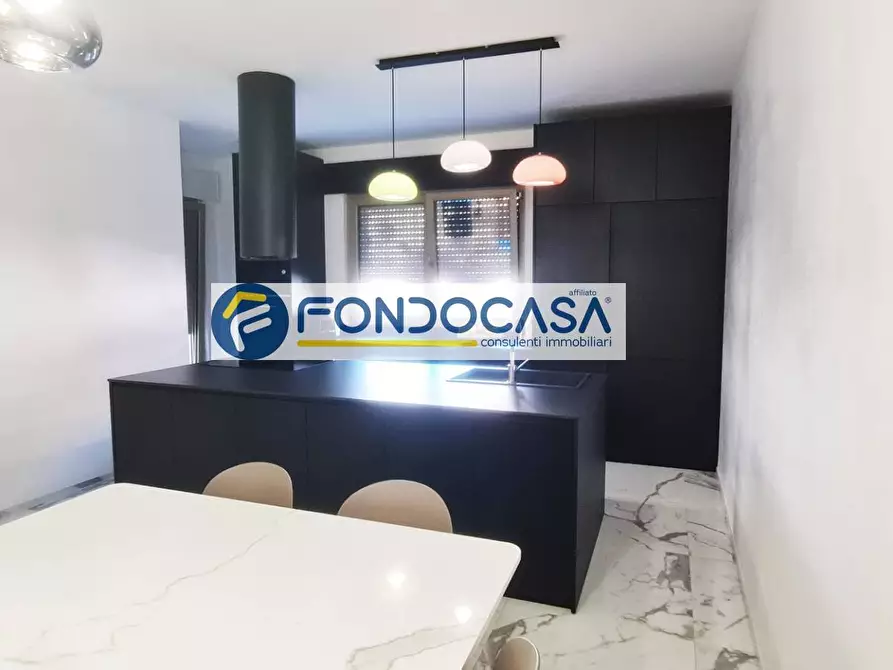 Immagine 14 di Appartamento in vendita  in Via del lavoro 15 a Brindisi