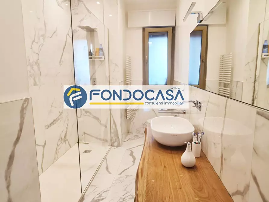 Immagine 29 di Appartamento in vendita  in Via del lavoro 15 a Brindisi