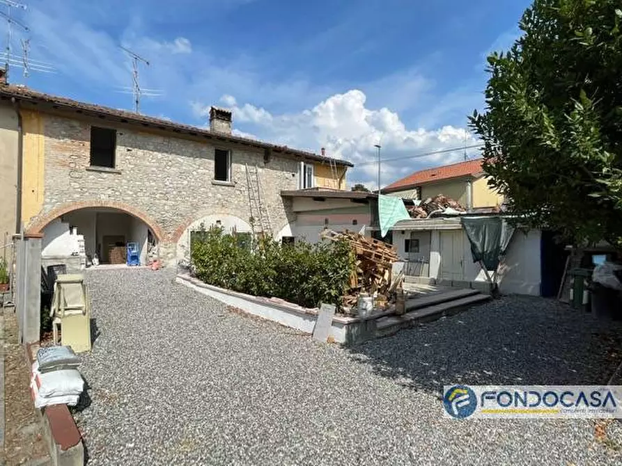 Immagine 1 di Rustico / casale in vendita  in VIA sAN gIORGIO 49 a Passirano