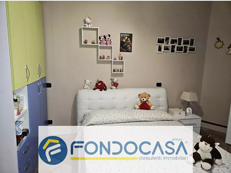 Immagine 25 di Palazzo in vendita  in Via Taranto 8 a Campi Salentina