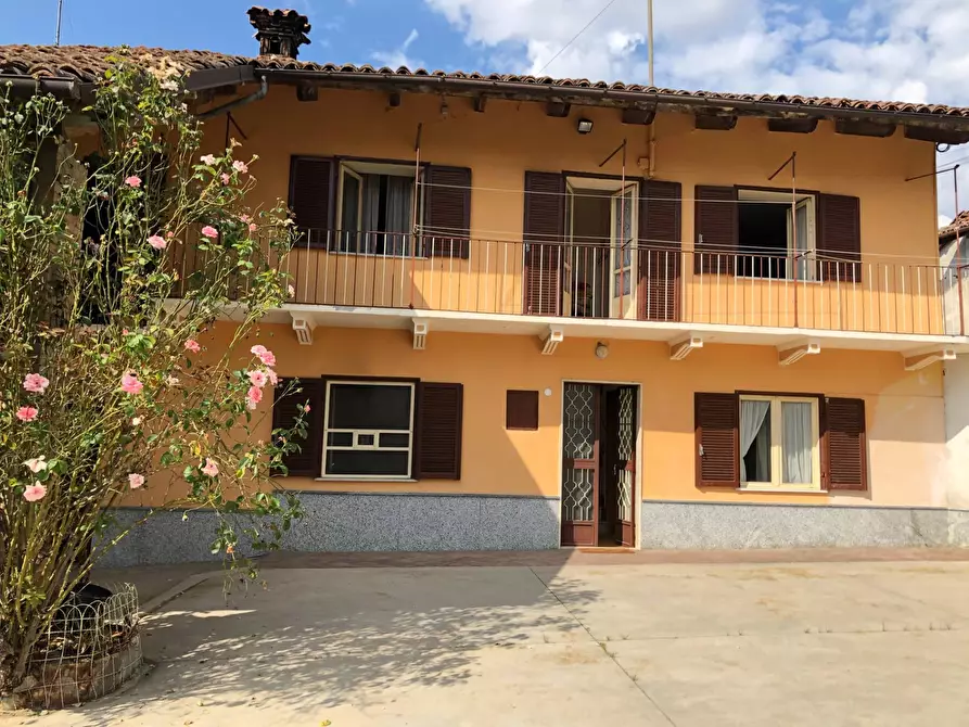 Immagine 3 di Casa indipendente in vendita  in VIA IANO 8 a Barolo