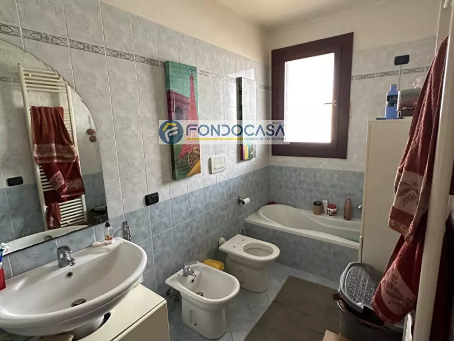 Immagine 9 di Villetta a schiera in vendita  in Via Duca DAosta 81 a Bagnolo Del Salento