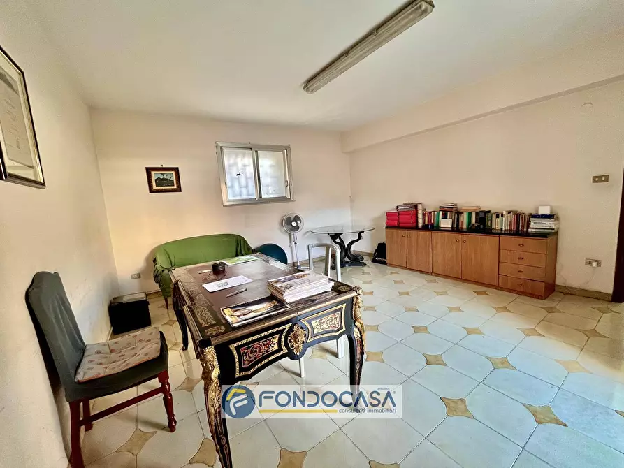 Immagine 8 di Ufficio in affitto  in via mascagni 14 a Sant'antimo