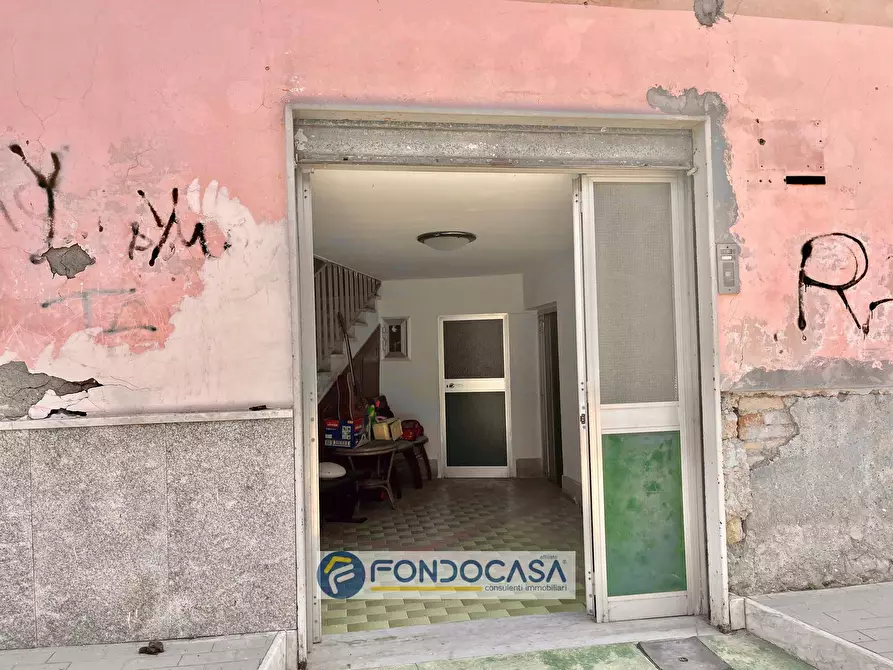 Immagine 12 di Ufficio in affitto  in via mascagni 14 a Sant'antimo