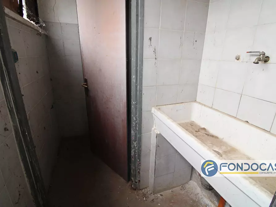 Immagine 9 di Capannone industriale in vendita  in Via Del Renaio a Buti