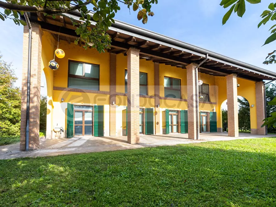 casa indipendente in vendita a Mediglia