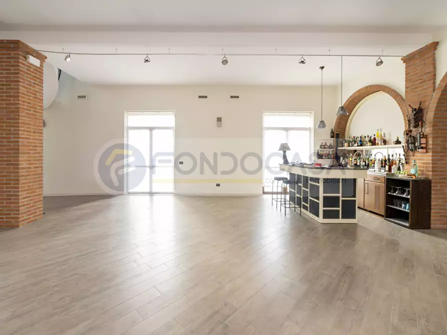 Immagine 28 di Villa in vendita  in Via Roma 47 a Mediglia