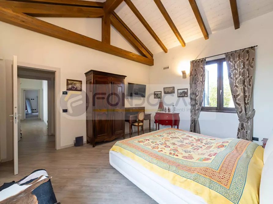 Immagine 41 di Villa in vendita  in Via Roma 47 a Mediglia