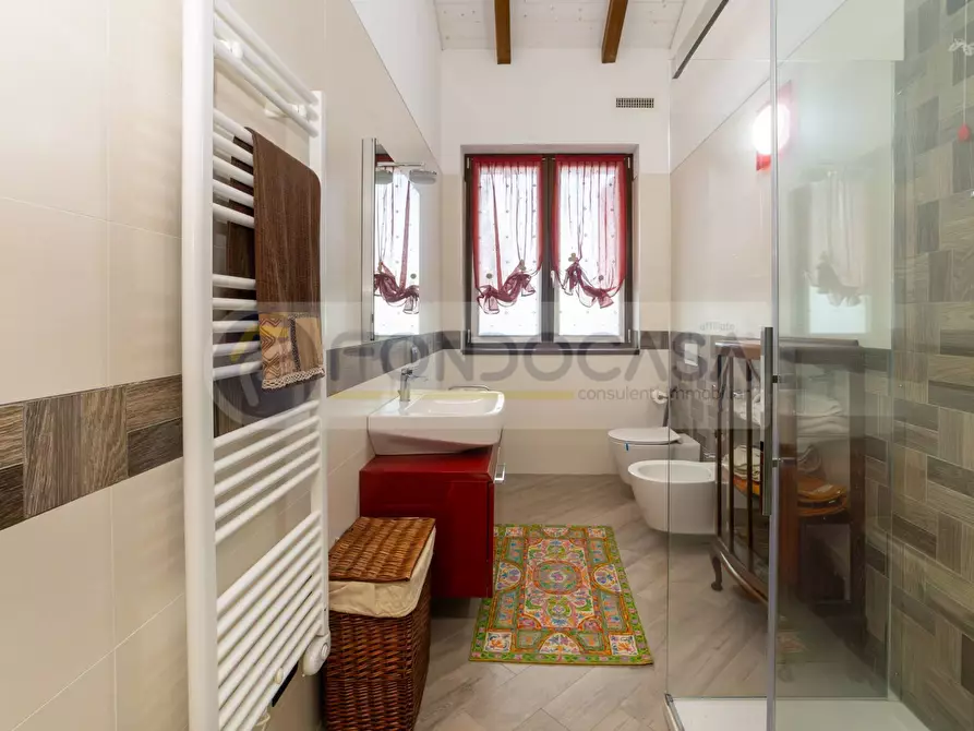 Immagine 44 di Villa in vendita  in Via Roma 47 a Mediglia