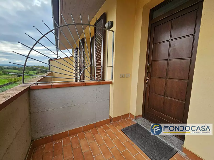 Immagine 3 di Appartamento in vendita  in via francesca a Montopoli In Val D'arno