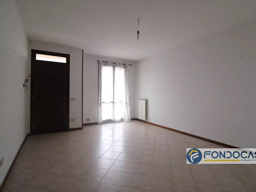 Immagine 8 di Appartamento in vendita  in via francesca a Montopoli In Val D'arno