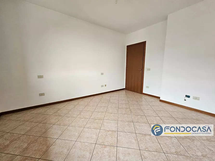 Immagine 20 di Appartamento in vendita  in via francesca a Montopoli In Val D'arno