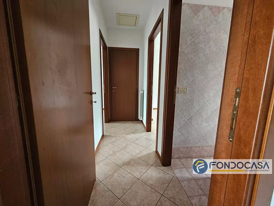 Immagine 14 di Appartamento in vendita  in via francesca a Montopoli In Val D'arno