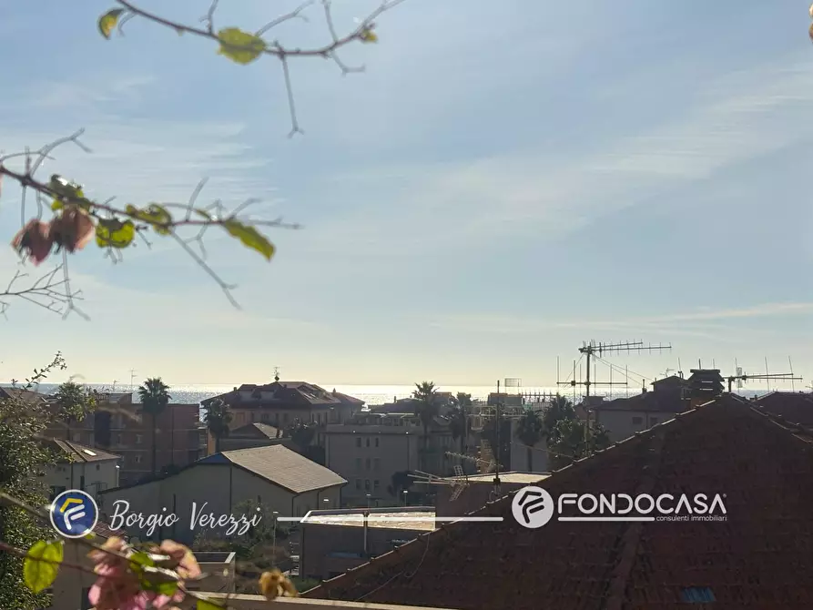 Immagine 24 di Appartamento in vendita  in Via Municipio a Borgio Verezzi