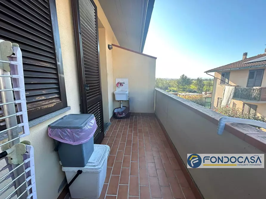 Immagine 9 di Appartamento in vendita  in Via Francesca a Montopoli In Val D'arno