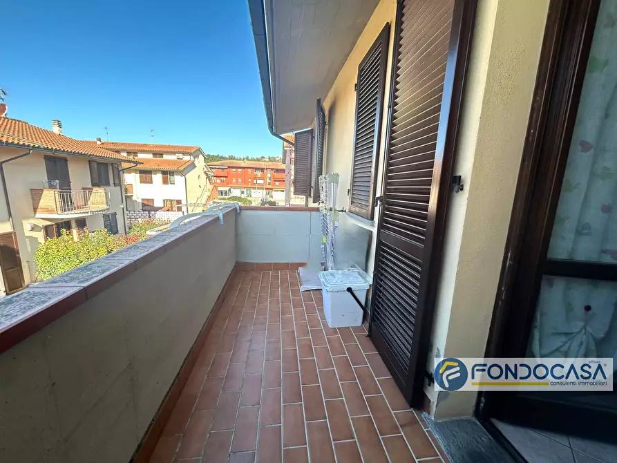 Immagine 10 di Appartamento in vendita  in Via Francesca a Montopoli In Val D'arno