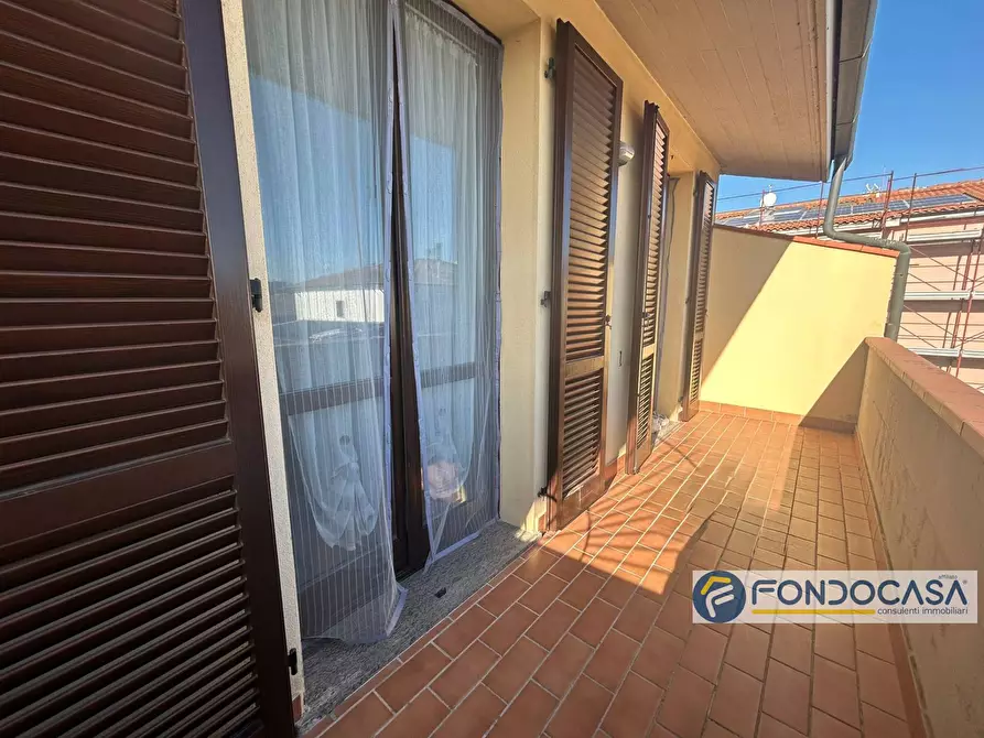 Immagine 7 di Appartamento in vendita  in Via Francesca a Montopoli In Val D'arno