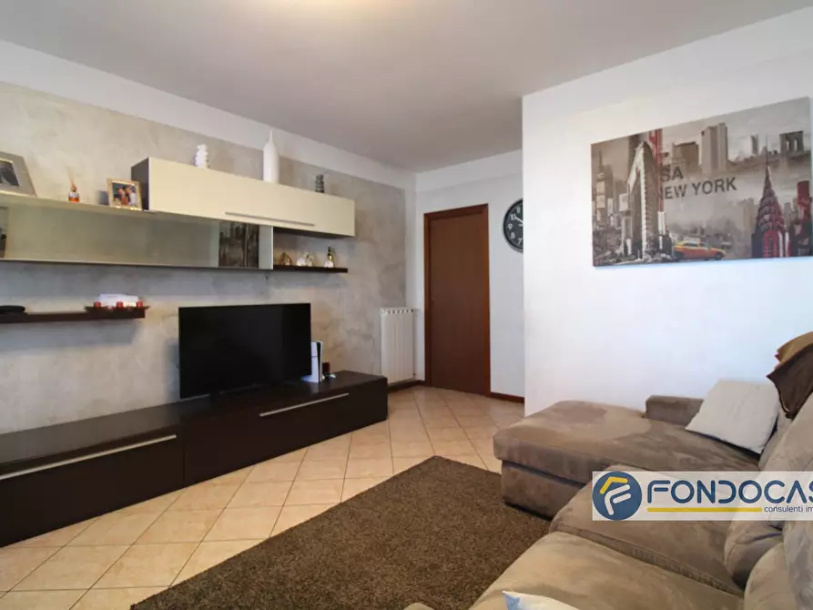 Immagine 2 di Appartamento in vendita  in Via Francesca a Montopoli In Val D'arno