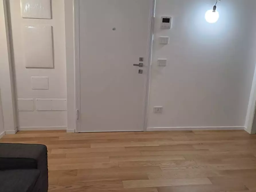 Immagine 7 di Appartamento in vendita  in Via Cenisio a Milano