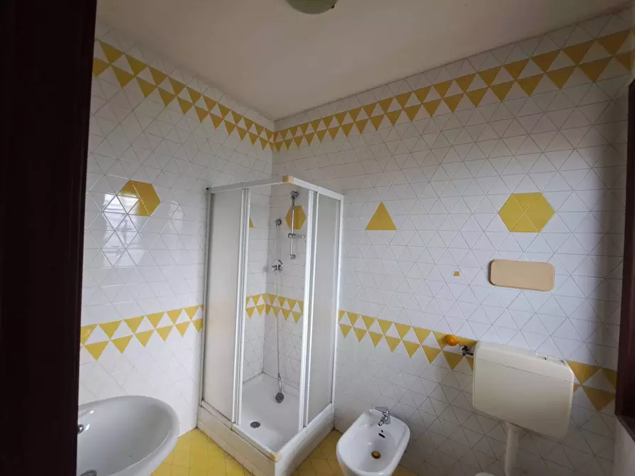 Immagine 22 di Villa in vendita  a Castello Di Cisterna