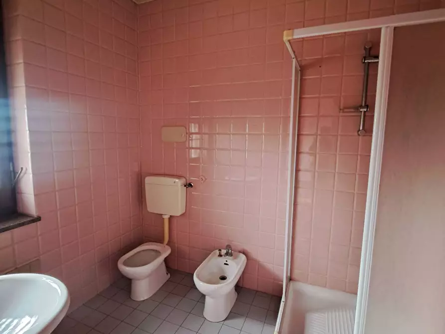 Immagine 20 di Villa in vendita  a Castello Di Cisterna