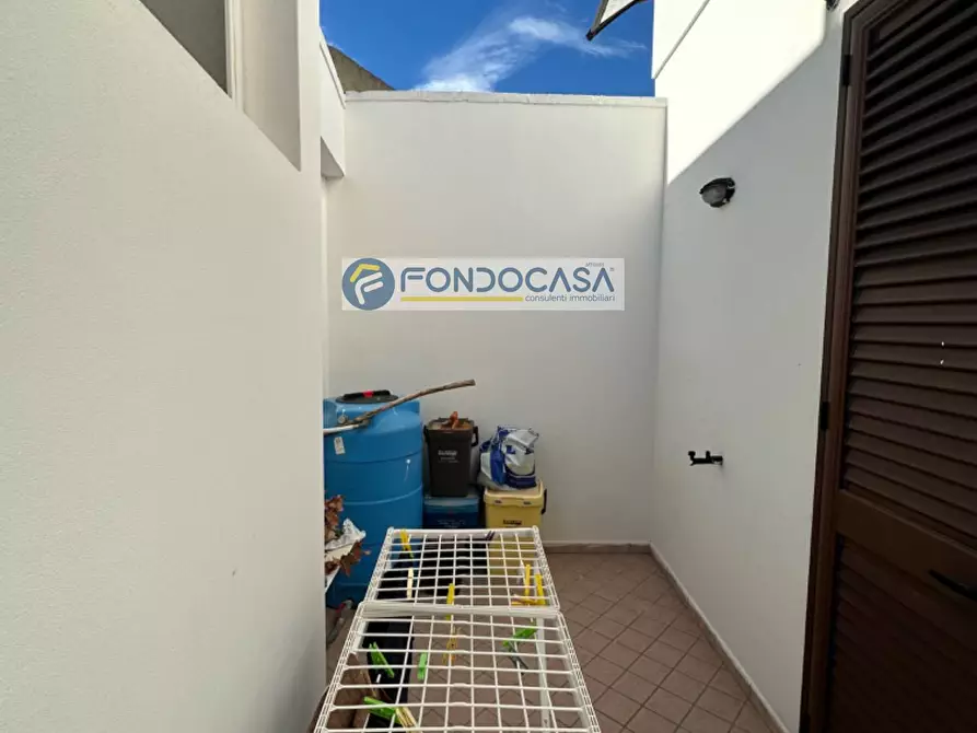 Immagine 15 di Appartamento in vendita  in Via Mentana Snc a Lizzanello