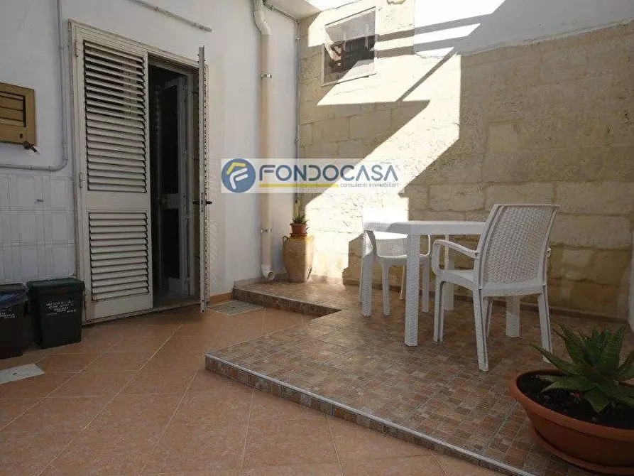 Immagine 15 di Appartamento in vendita  in Via Cavour 35 a Lizzanello