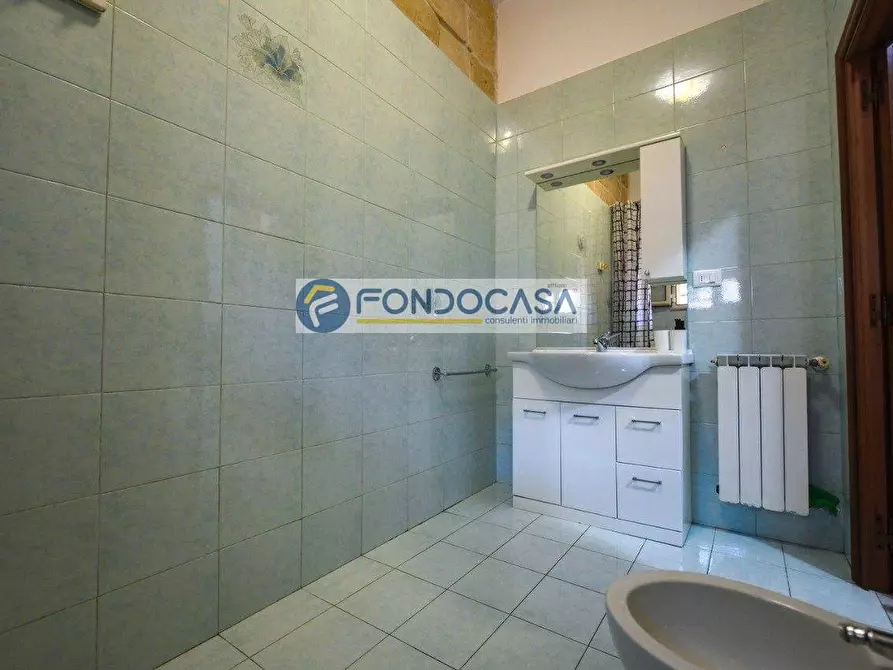 Immagine 13 di Appartamento in vendita  in Via Cavour 35 a Lizzanello