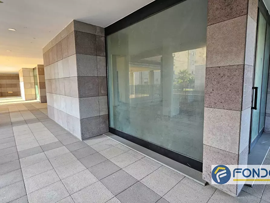 Immagine 7 di Ufficio in vendita  a Grumello Del Monte