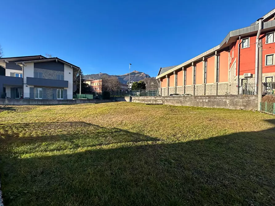 Immagine 13 di Locale commerciale in vendita  in Via Bonvicini a Clusone