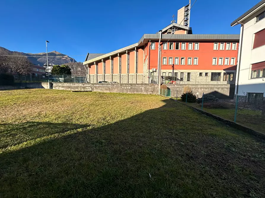 Immagine 14 di Locale commerciale in vendita  in Via Bonvicini a Clusone