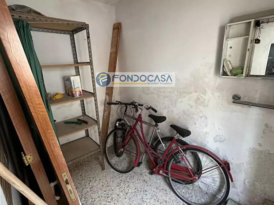 Immagine 19 di Casa indipendente in vendita  in Via Giacomo Leopardi 1 a Bagnolo Del Salento