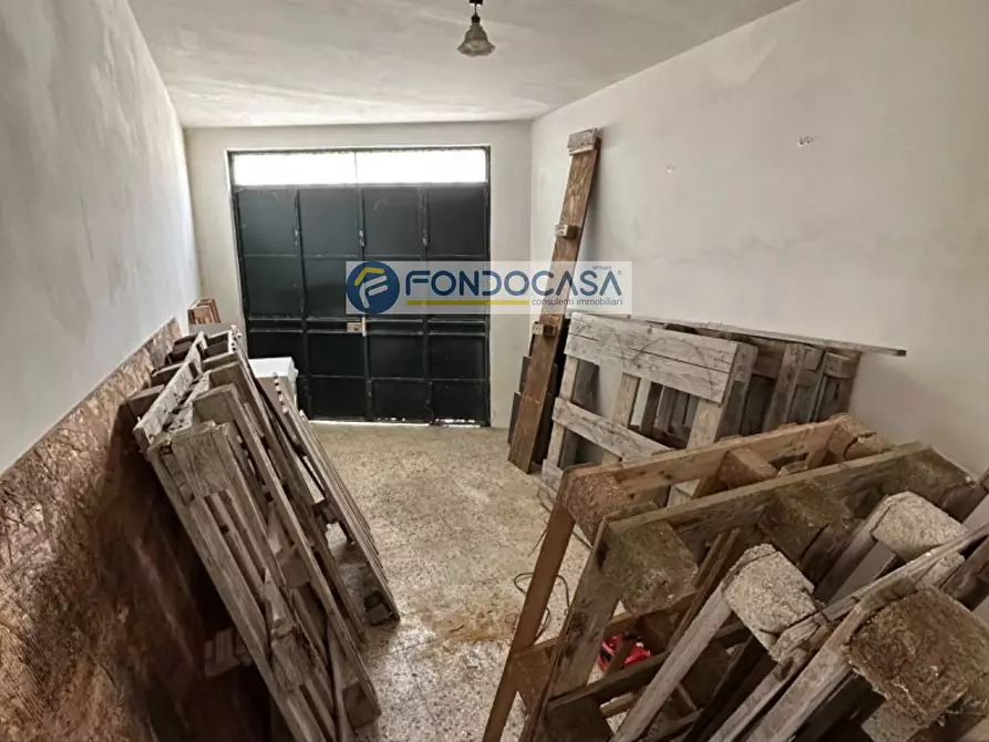 Immagine 20 di Casa indipendente in vendita  in Via Giacomo Leopardi 1 a Bagnolo Del Salento