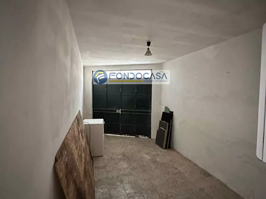 Immagine 23 di Casa indipendente in vendita  in Via Giacomo Leopardi 1 a Bagnolo Del Salento