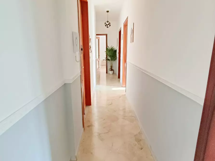 Immagine 5 di Appartamento in vendita  a Casoria