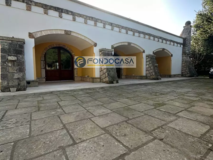 Immagine 6 di Villa in vendita  in Via Padula a Arnesano