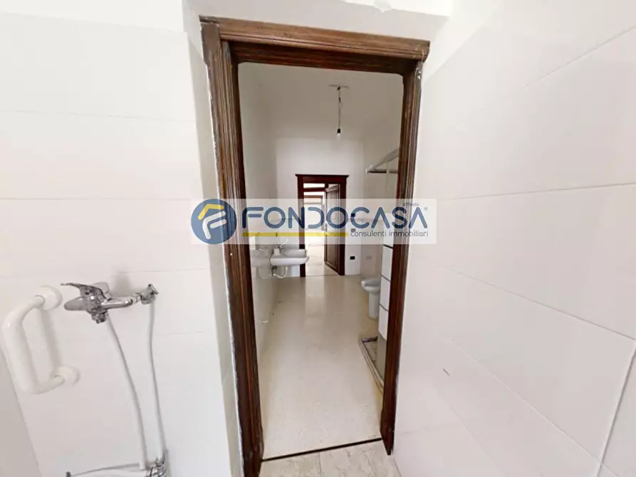 Immagine 20 di Villa in vendita  in Via Padula a Arnesano