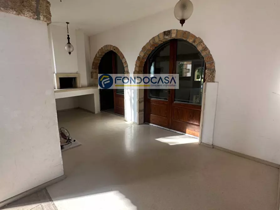 Immagine 23 di Villa in vendita  in Via Padula a Arnesano