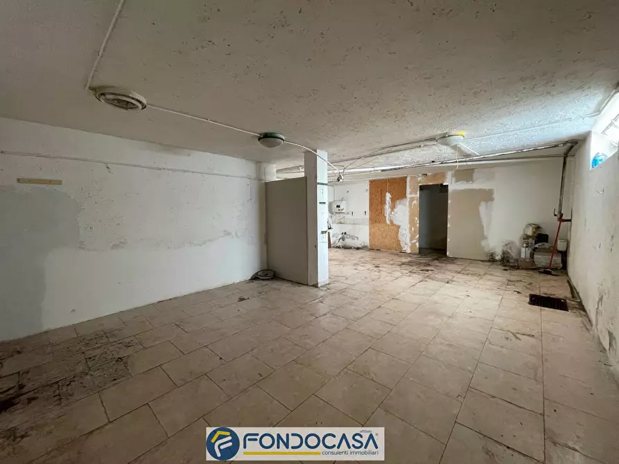 Immagine 12 di Magazzino in vendita  11 a Cazzago San Martino