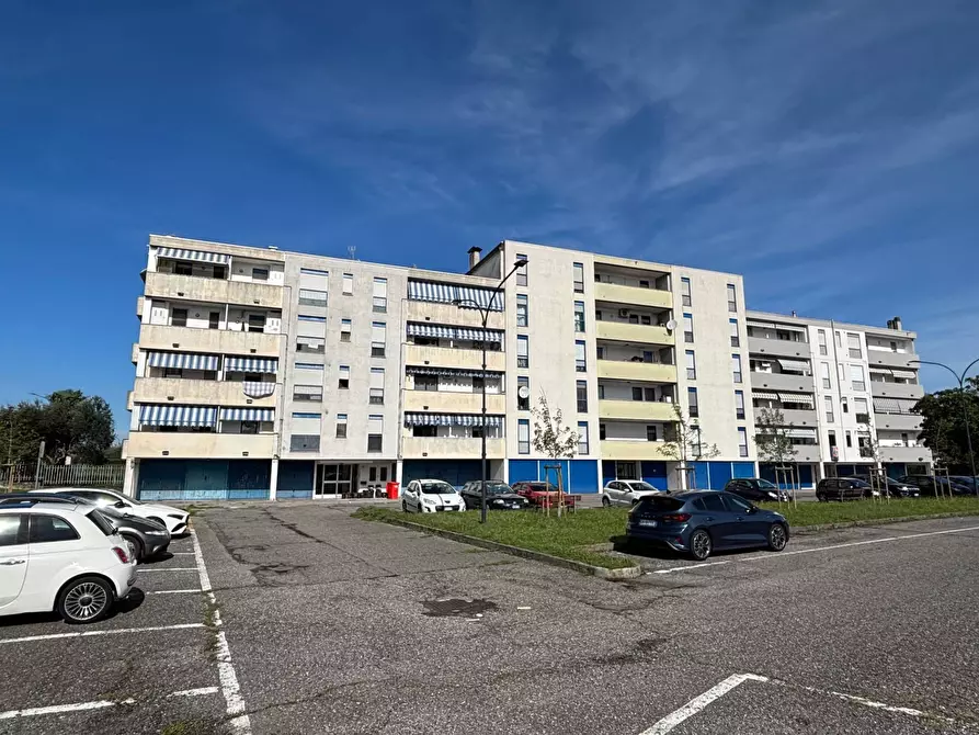 Immagine 3 di Appartamento in vendita  a Palazzolo Sull'oglio